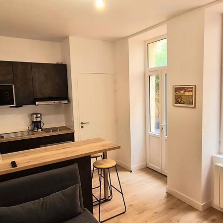 Coeur De La Rochelle Avec Terrasse Apartamento Exterior foto